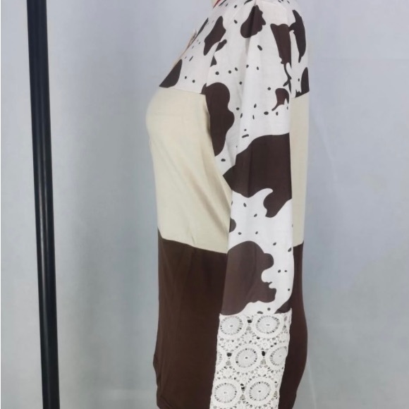Cow print lace cuff long sleeve Henley top. - Picture 4 of 6